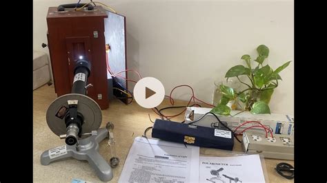 how to read a manual polarimeter|which lamp used in polarimeter.